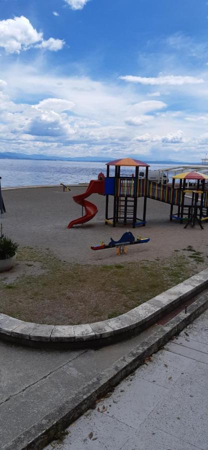 Kvarik Appartement Rijeka Buitenkant foto
